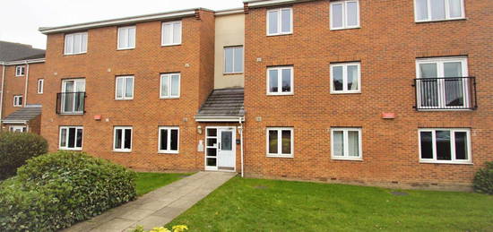 Flat to rent in Gabriel Court, Hunslet, Leeds LS10