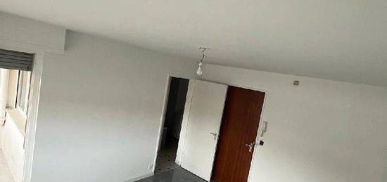 Studio 1 pièce 24m²