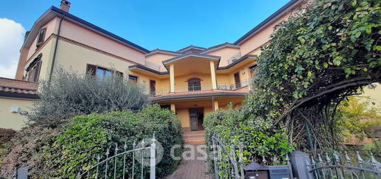 Quadrilocale in Via Monte Catria 54