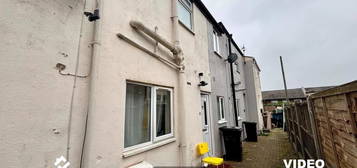 2 bed maisonette for sale