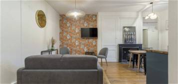 Appartement meublé  à louer, 4 pièces, 2 chambres, 76 m²