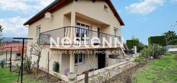 Maison  à vendre, 5 pièces, 3 chambres, 118 m²