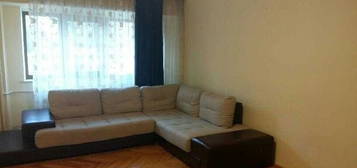 Inchiriez apartament 2 camere zona Pod Butelii