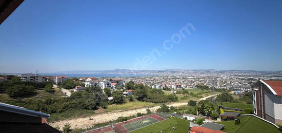 PANORAMA 1 SİTESİNDE DENİZ MANZARALI 4+1 KİRALIK DAİRE