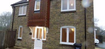 3 bedroom detached house to rent