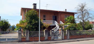 Villa in vendita in via Tommaso Albinoni