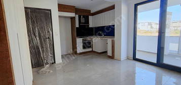 ÜNYELİ KARDEŞLER GAYRİMENKUL DEN 2+1 KİRALIK DAİRE