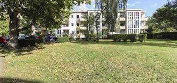 Mitten in Rudow: Bezugsfreie 2-Zimmer-Whg. mit Loggia und kleinem Wintergarten nahe Teltowkanal