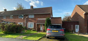 4 bedroom semi-detached house