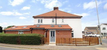 4 bedroom semi-detached house