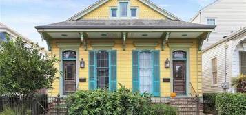 832 Valence St, New Orleans, LA 70115