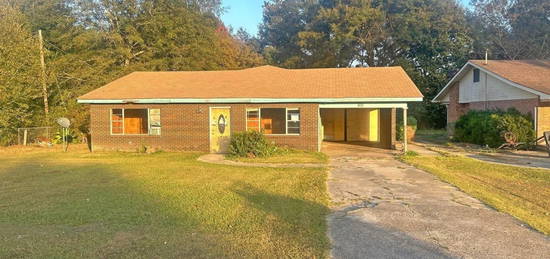 801 Union Rd, Tylertown, MS 39667