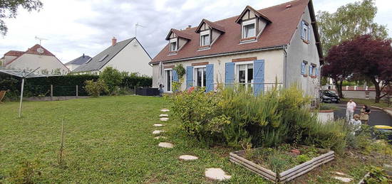 Maison  à vendre, 7 pièces, 4 chambres, 135 m²