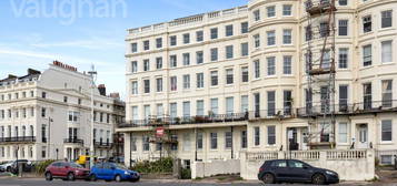 Flat for sale in Marine Parade, Brighton, East Sussex BN2