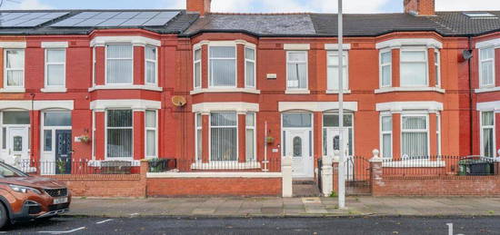 3 bedroom terraced house for sale