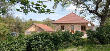 Maison à louer à Cléron