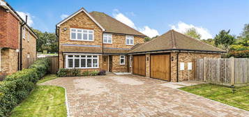 4 bedroom detached house