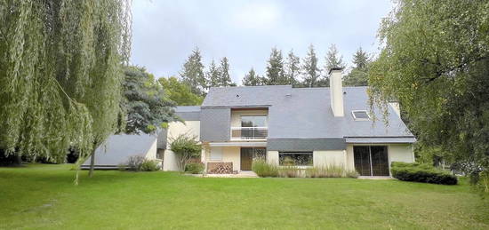 Maison d'architecte sur parc d'un hectare à Saumur