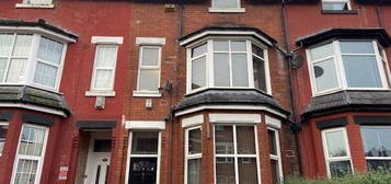 Property to rent in Booth Avenue (13), Fallowfield, Manchester M14