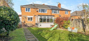 3 bed semi-detached house for sale