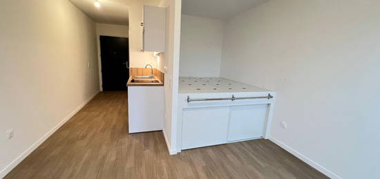 Location appartement 1 pièce 23 m²