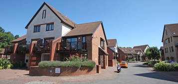 Town house to rent in Newlyn Way, Port Solent, Portsmouth PO6