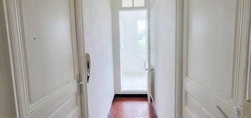 Appartement  à louer, 2 pièces, 1 chambre, 42 m²