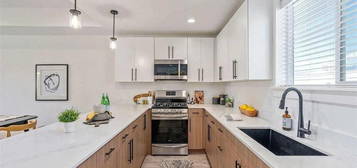 Central Heights Townhomes, Salt Lake City, UT 84104