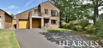 4 bed detached house for sale