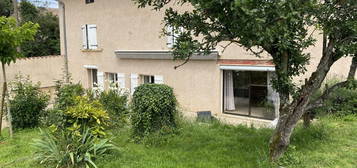 Vente maison 6 pièces 147 m²