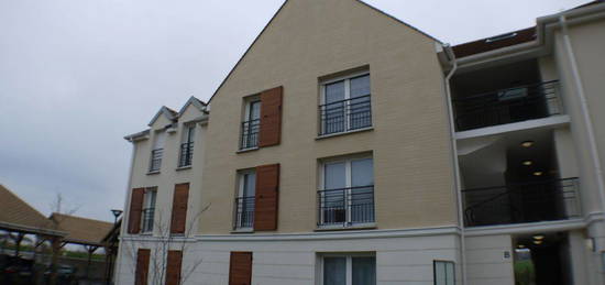 Appartement f2 Saclay hec parfait état