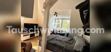 [TAUSCHWOHNUNG] 1 Zi. DG-Apartment EBK, Balkon