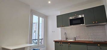 Studio meublé - rue Saint Maur Paris 11e - métro Goncourt et Couronnes