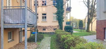 Hochwertige 4-Raum Wohnung mit EBK im Villenviertel