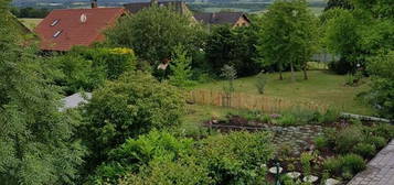 Hell, ruhig, großzügig - 4 Zimmerwohnung mit Fernblick auf das Siebengebirge