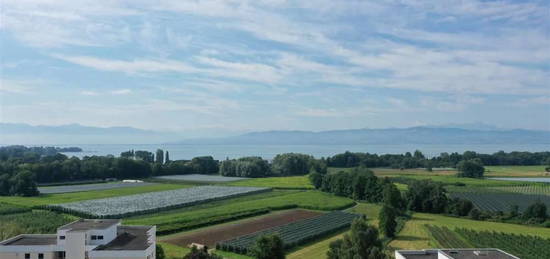 Wohnen mit toller See- und Bergsicht im obersten Stock!