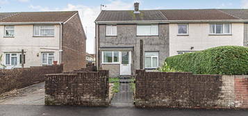 3 bed end terrace house for sale