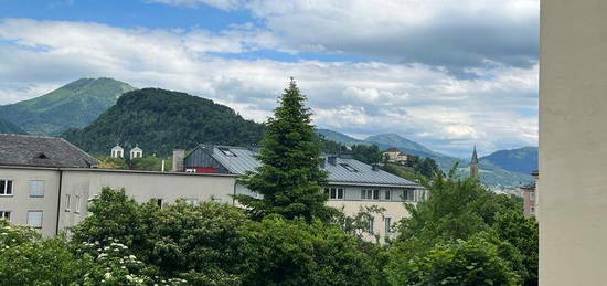 FRISCH SANIERT - Helle und freundliche 1,5 Zimmerwohnung in Mülln mit ruhigem Innenhof