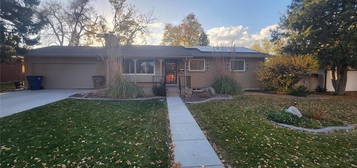 2197 Zinnia St, Golden, CO 80401