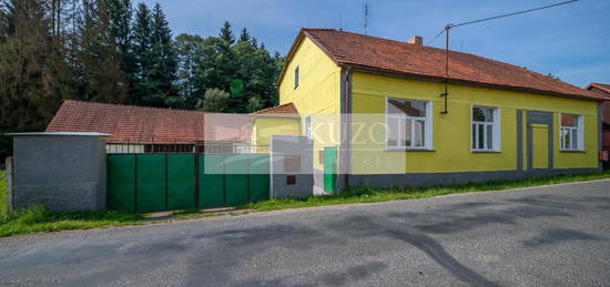 Dům, 321 m² + 891 m² pozemek, Dolní Lhota, Načeradec