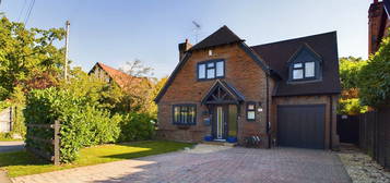 Detached house to rent in Kiln Ride, Finchampstead, Wokingham, Berkshire RG40