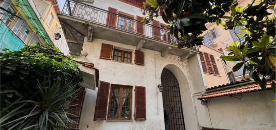 Casa indipendente in vendita a Borgo Rovereto