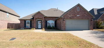 10409 N 118 EastAvenue, Owasso, OK 74055