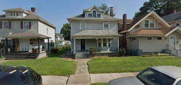 2307 Central Ave, Middletown, OH 45044