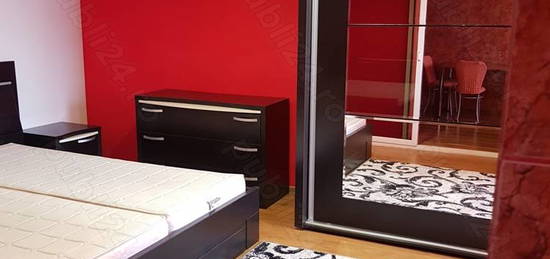 Apartament cu doua camere de inchiriat