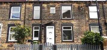 Terraced house to rent in Zoar Street, Morley, Leeds LS27
