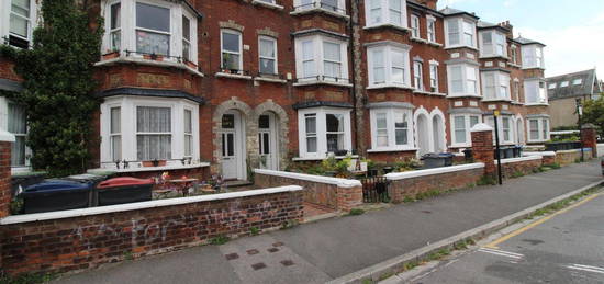 Flat to rent in Victoria Park, Herne Bay CT6