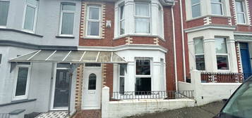 Terraced house to rent in Lincoln Avemue, Plymouth PL4