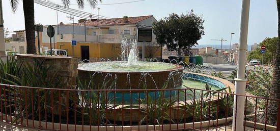 Piso en plaza Del Calvari, Centro, Santa Pola