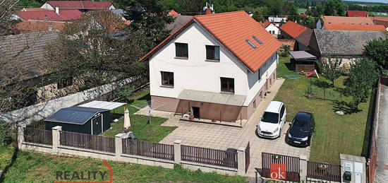 Prodej  rodinného domu 408 m², pozemek 844 m²